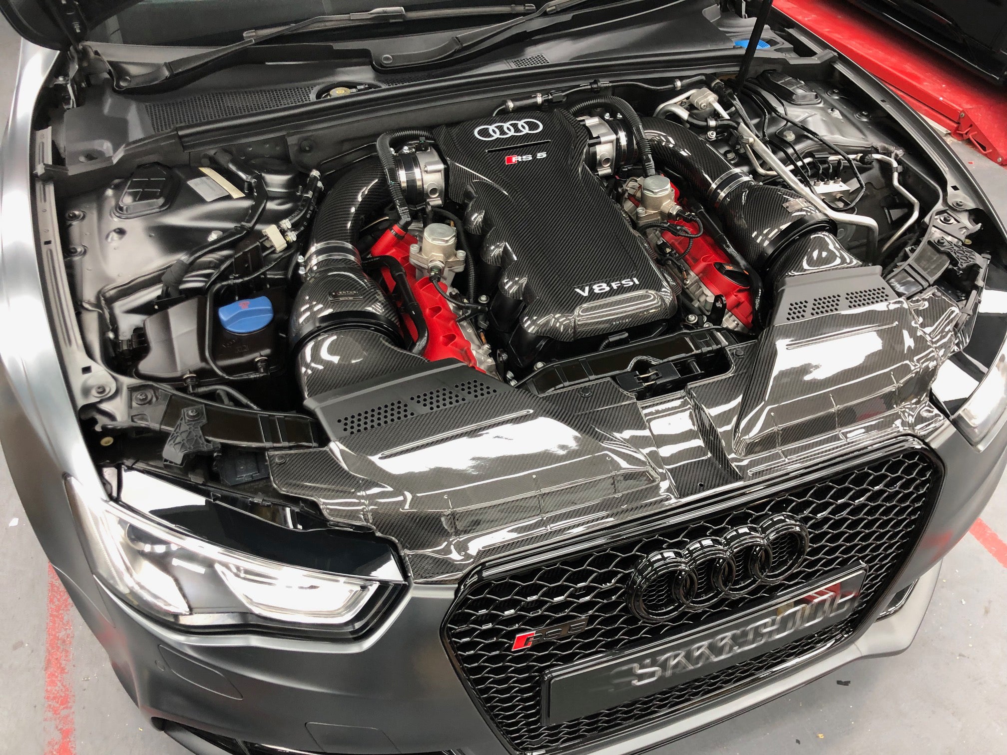 Eventuri Engine Cover for Audi B8 RS5/RS4