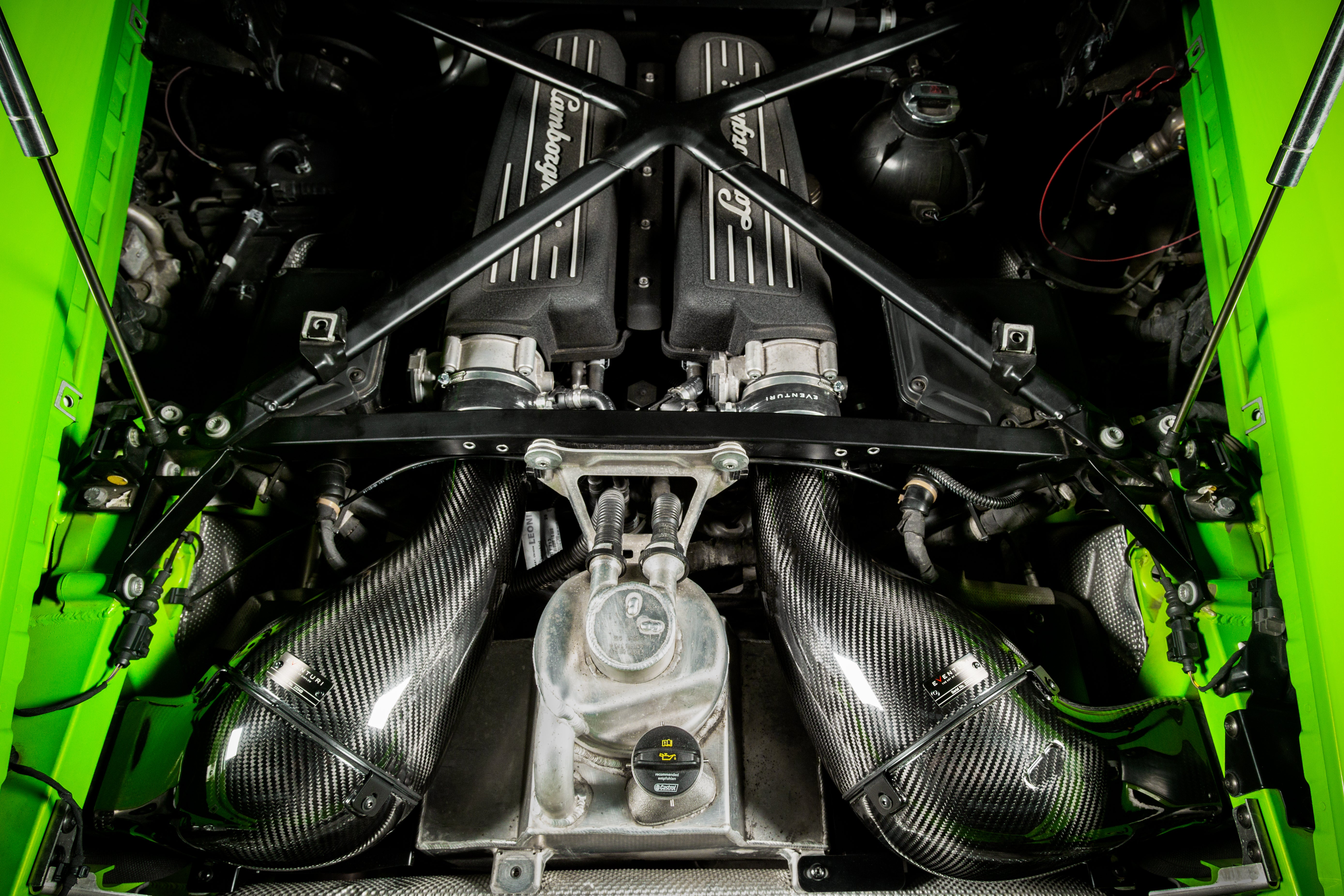 Eventuri Carbon Fiber Intake System for Lamborghini Huracan & Audi R8 4S
